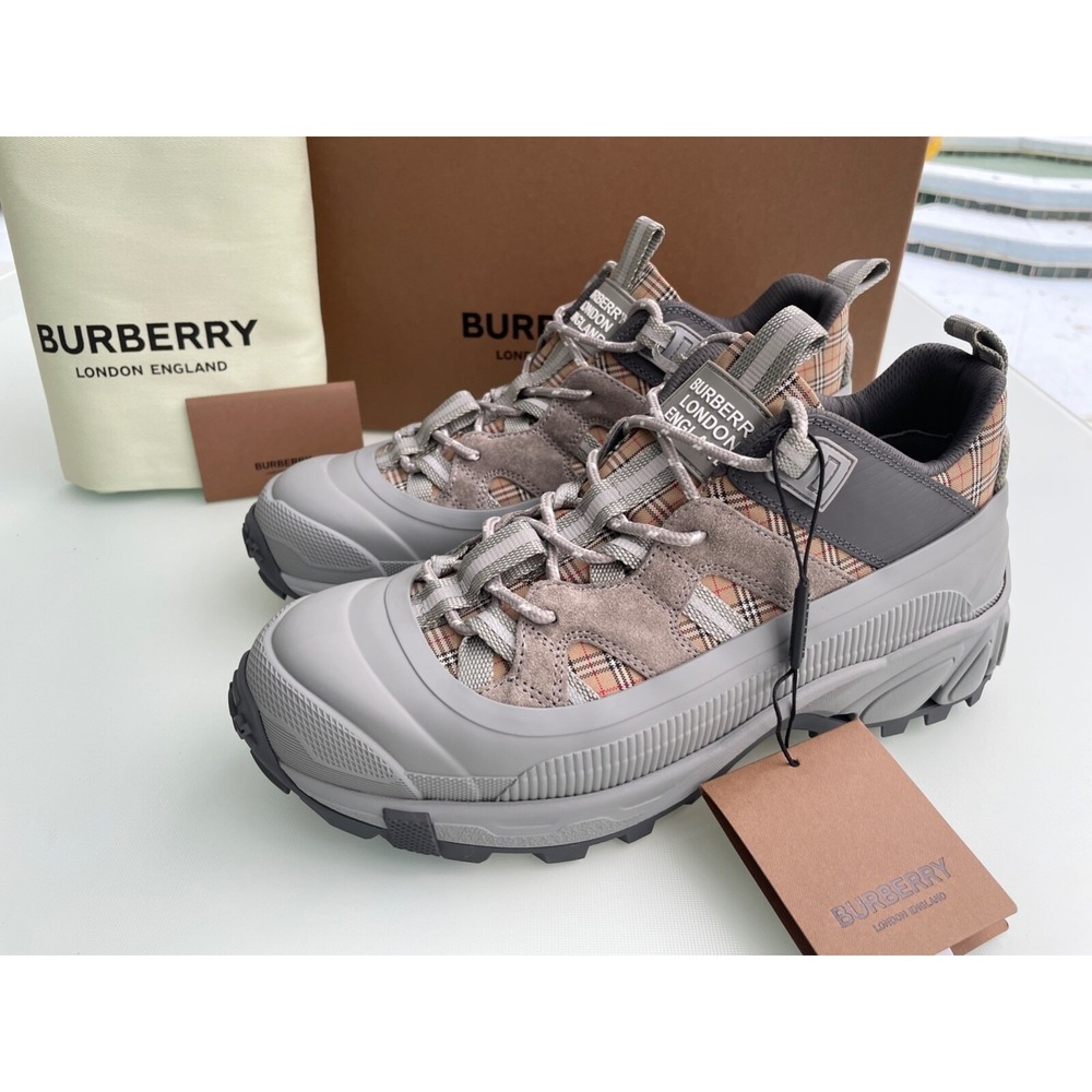 Burberry 8043864 Men's Arthur Check Gray Canvas/Suede‎ Sneakers 7 US (40 Eu)